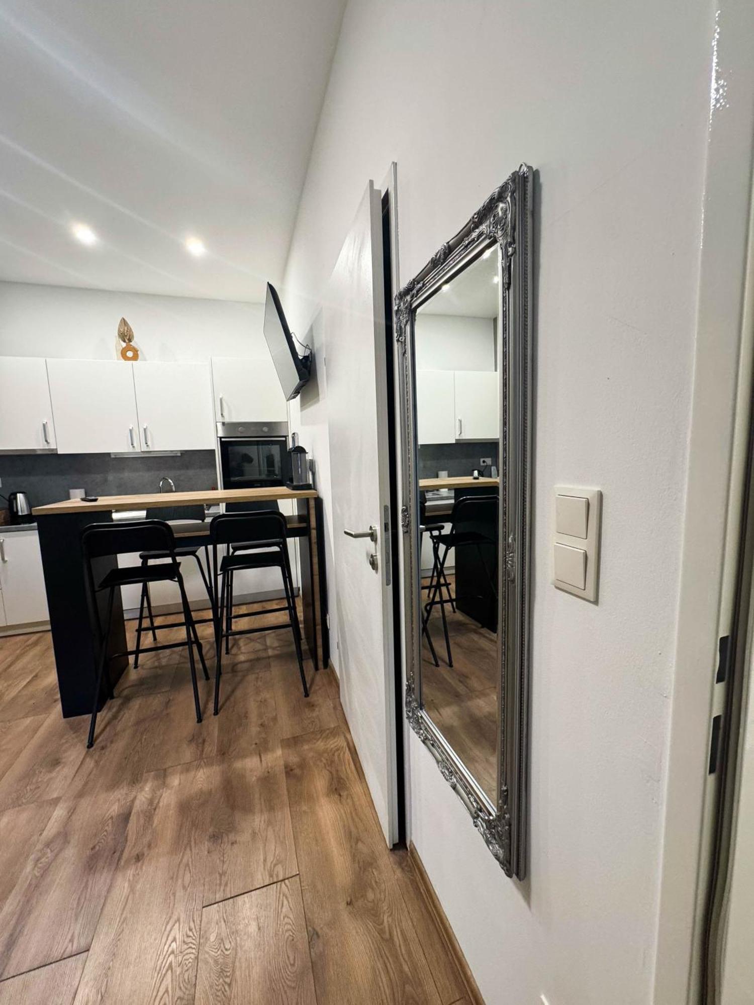 Cozy Apartments In Central Location With Free Parking Viena Exterior foto